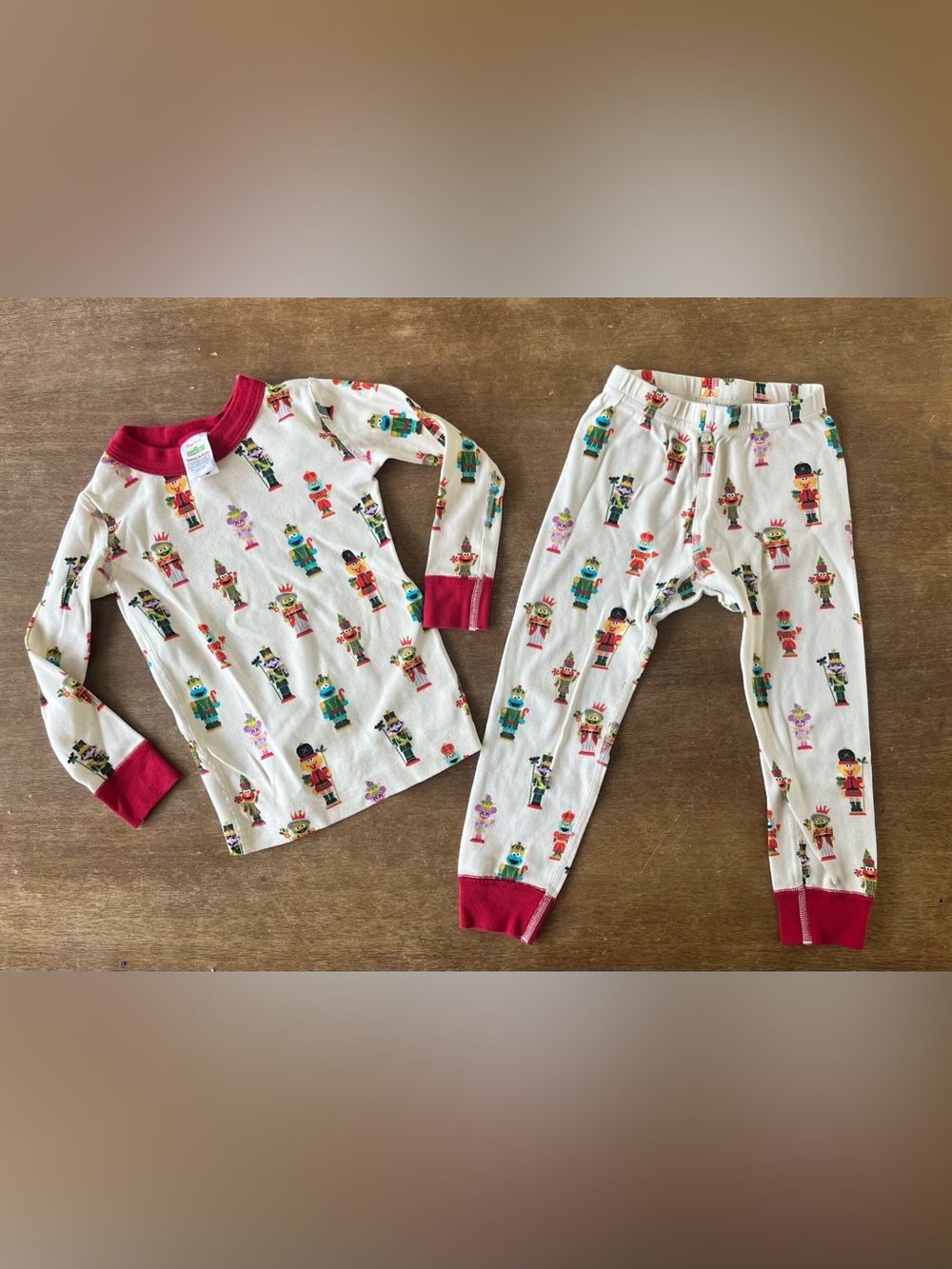 Hanna Andersson Sesame Street White Nutcracker Print Pajama Set with Red Trim